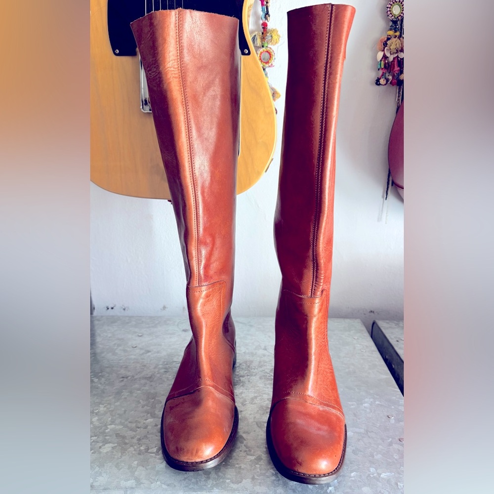 dusica dusica Tan Leather Boots w/ cut out. Sz. 36.5